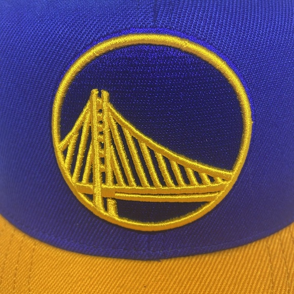Like New Mitchell & Ness “NBA The Drop Collection” Golden St Warriors SnapBack - Picture 9 of 9